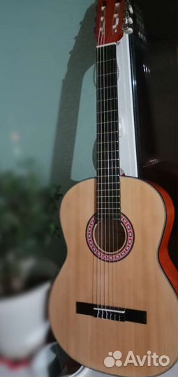 Классическая гитара