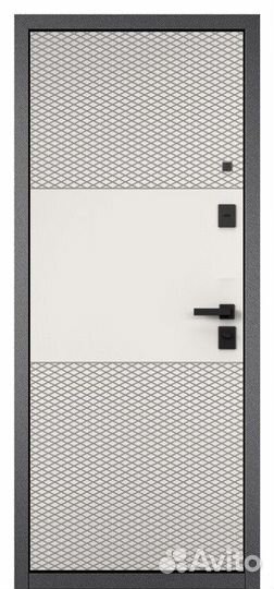 Входная дверь