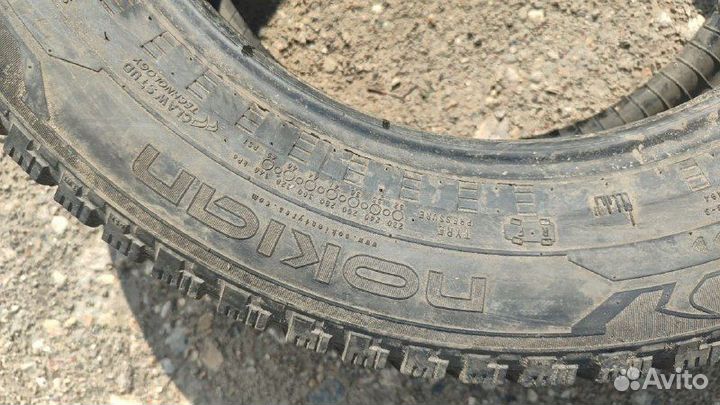 Nokian Tyres Hakkapeliitta 5 225/60 R17