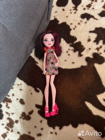 Кукла Монстер Хай дракулаура