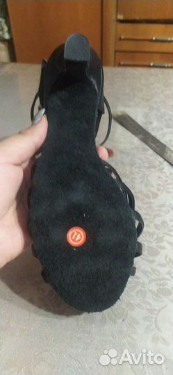 Туфли новые для бальных танцев