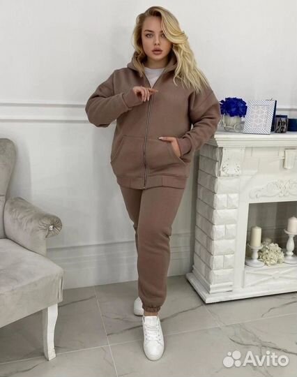 Спортивный костюм женский теплый