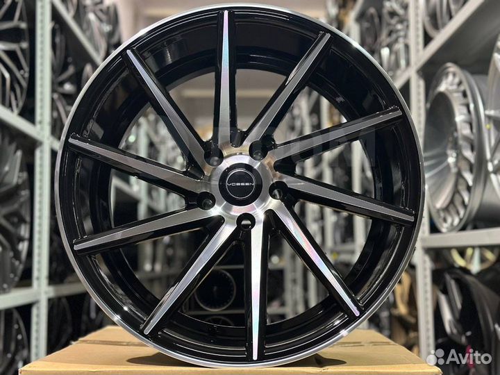 Vossen CVT r19 8.5j ET+35 5*112 (левый-правый)