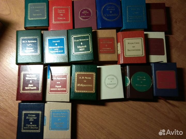 Подарочный набор мини-книг