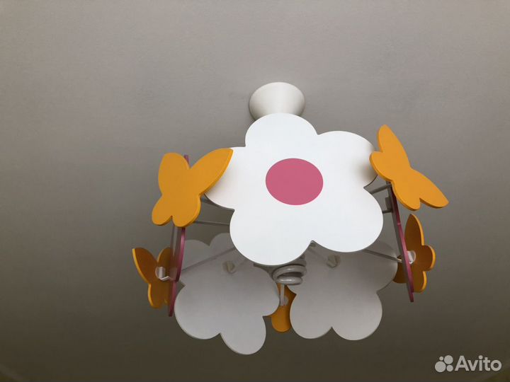 Люстра в детскую