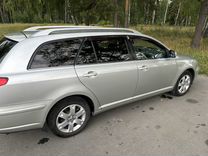 Toyota Avensis 1.8 MT, 2004, 325 000 км, с пробегом, цена 890 000 руб.