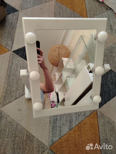 Зеркало с подсветкой