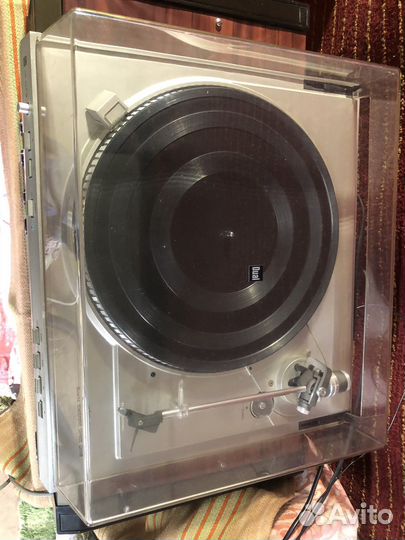 Проигрыватель винила