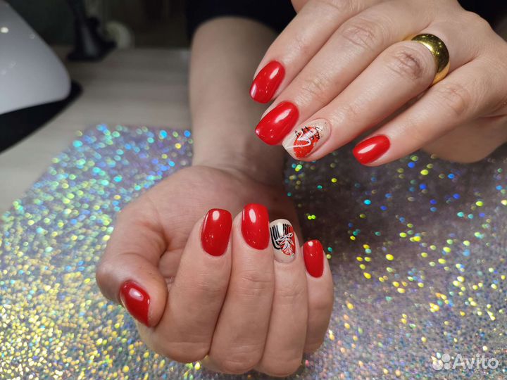 Маникюр, педикюр Наращивание ногтей