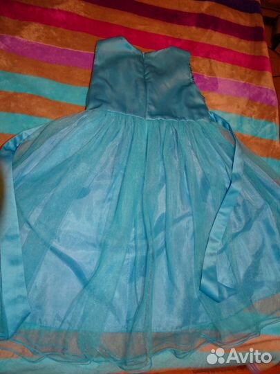 Платье с пайетками