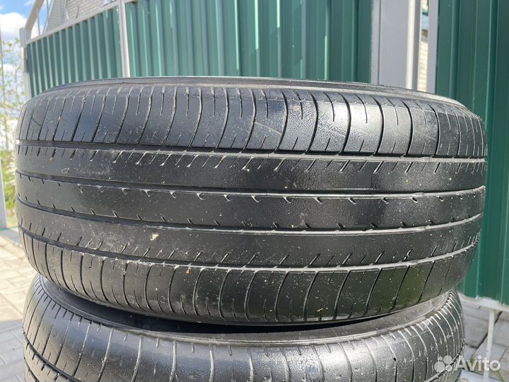 Yokohama dB Decibel E70 215/55 R17