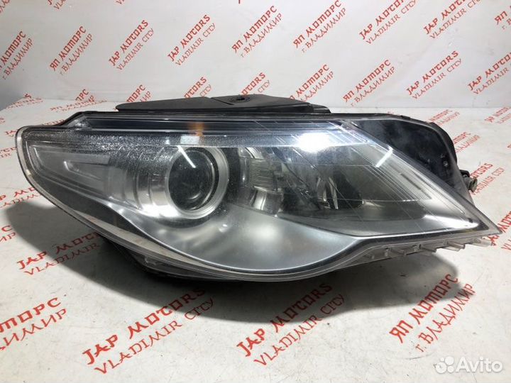 Фара ксеноновая правая Volkswagen Passat Cc седан