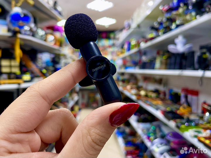 Микрофон Remax петличный 30ч работы