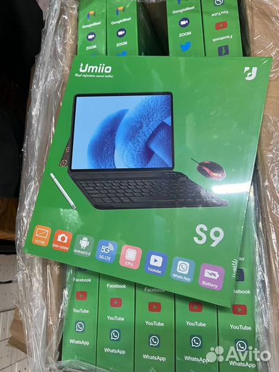 Планшет с клавиатурой и мышкой Umiio S9