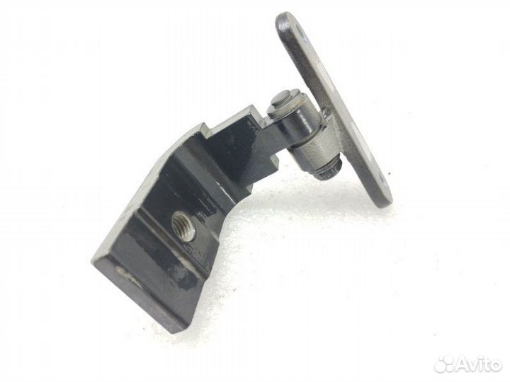 Петля двери задняя правая Bmw 5-Series F10 2011