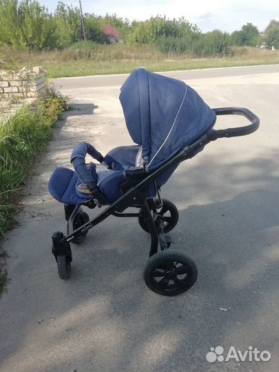 Продам коляску 2 в 1