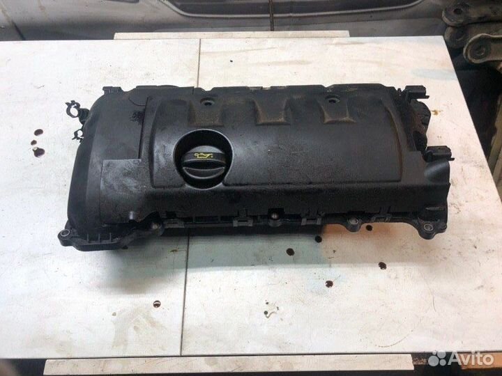 Клапанная крышка EP6 Peugeot 308 EP6