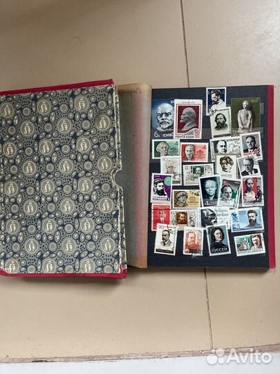 Альбом с почтовыми марками