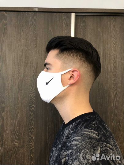 Маски Nike новые