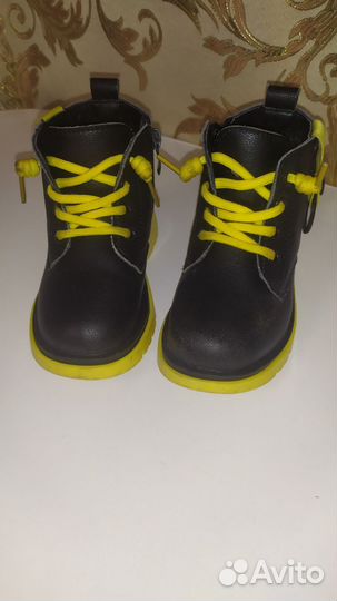 Ботинки для девочки