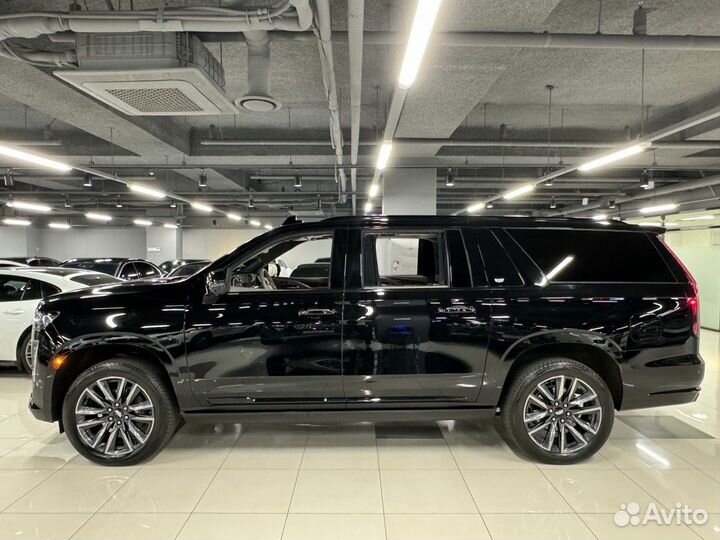 Cadillac Escalade 6.2 AT, 2023, 1 800 км