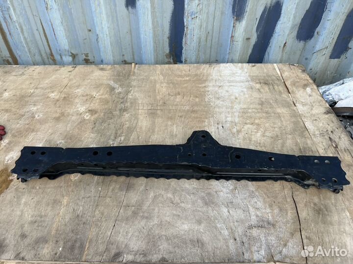 Балка передняя поперечная Toyota Corolla 150