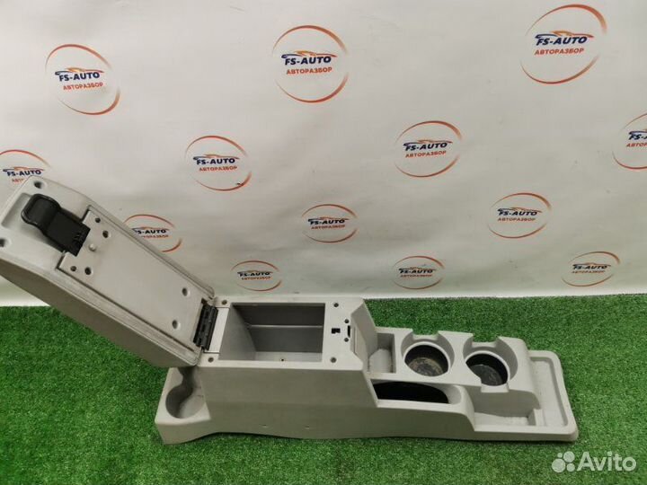 Подлокотник Dodge Caliber 1.8 EBA 2007