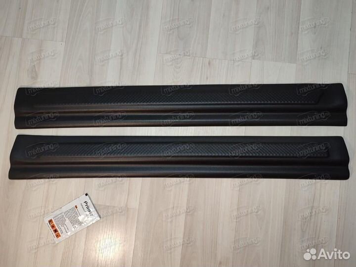 Накладки на пороги Mercedes Vito 2003-2014 (новые)