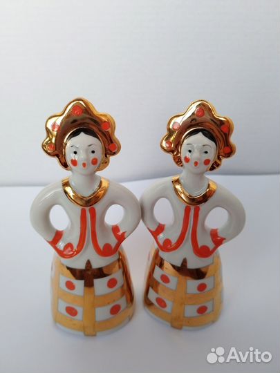 Статуэтка фарфоровая 
