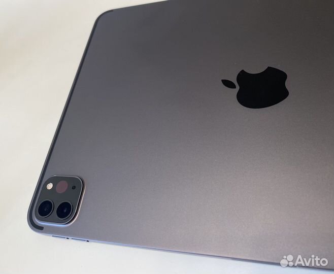 Планшет Apple iPad Pro 11 (2020), Wi-Fi 256Gb