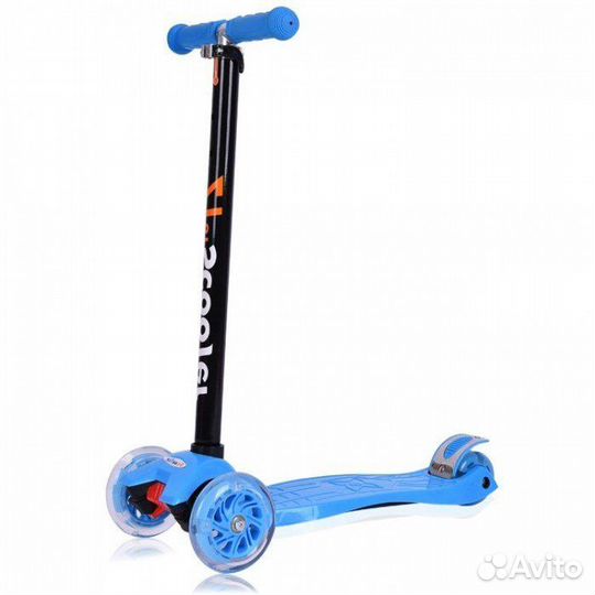 Maxi Scooter Самокаты разных цветов