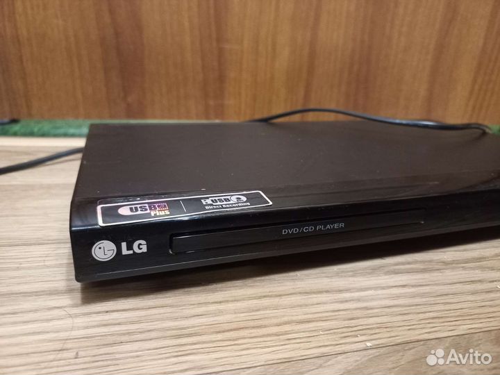 Новый DVD с USB для просмотра фильмов