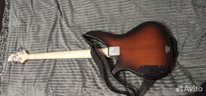 Басс гитара 4 струны