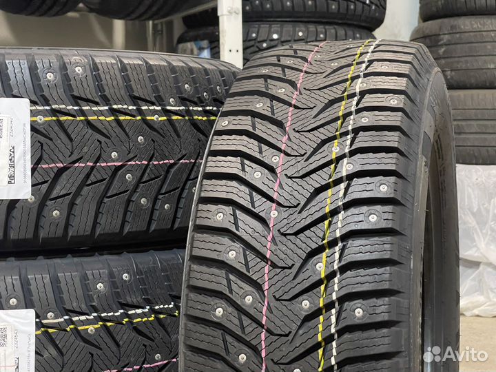 Marshal WinterCraft Ice WI31 215/60 R16 99T