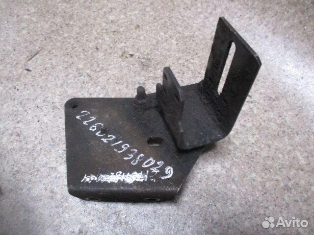 Кронштейн осушителя Scania 1407226