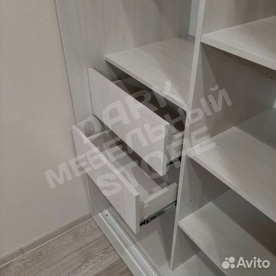 Шкаф-купе 200