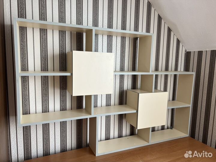 Полочка настенная