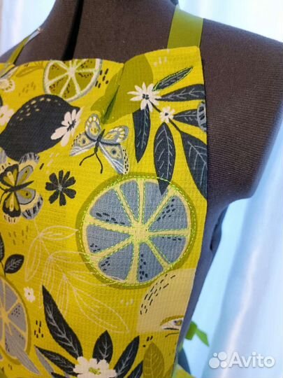 Красивый кухонный фартук