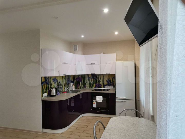 Квартира-студия, 65 м², 6/16 эт.