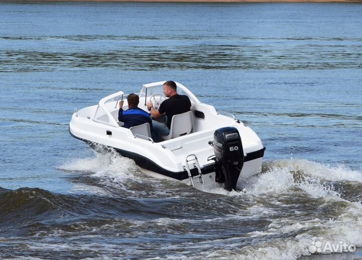 Новый катер (моторная лодка) Неман 450 Open
