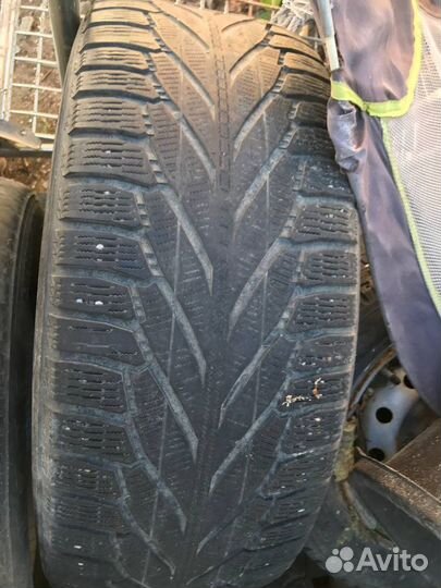 Nokian Tyres Hakkapeliitta R2 SUV 255/60 R18 112R