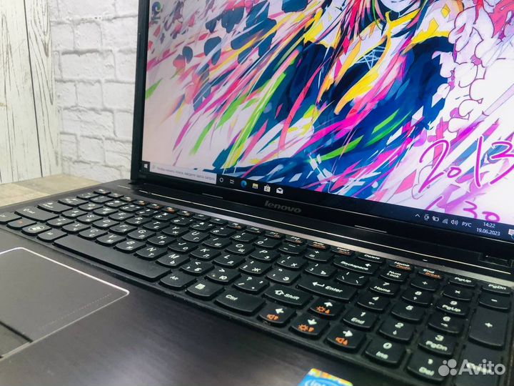 Ноутбук lenovo