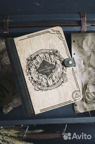 Блокнот из дерева с кожаным переплетом