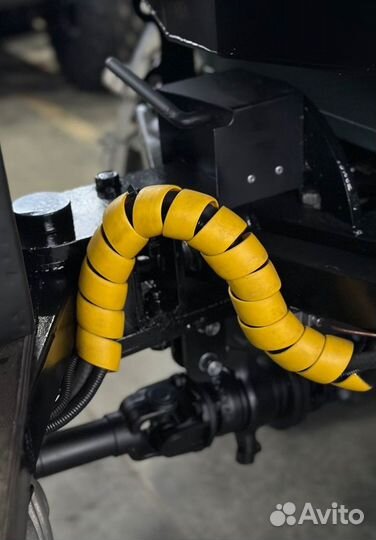 Вездеход переломка Grizzly (Снегоболотоход)