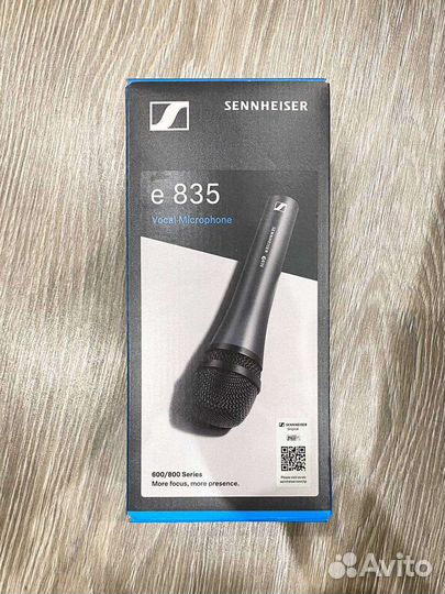 Sennheiser микрофон e835
