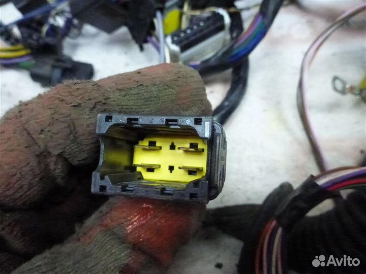 Проводка салона Renault Logan LS0G K7J710 2006