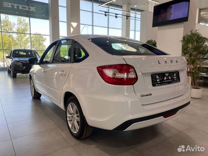 LADA Granta 1.6 МТ, 2024
