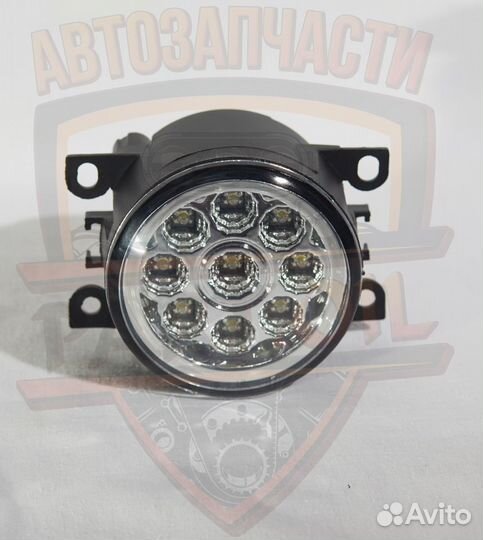 Туманка Nissan Navara 2005-2014