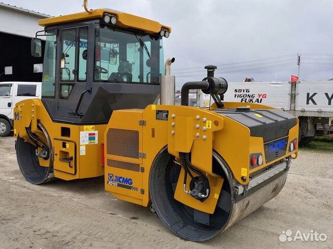 Дорожный каток XCMG XD103, 2023