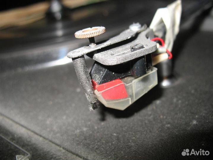 Топовый проигрыватель винила 